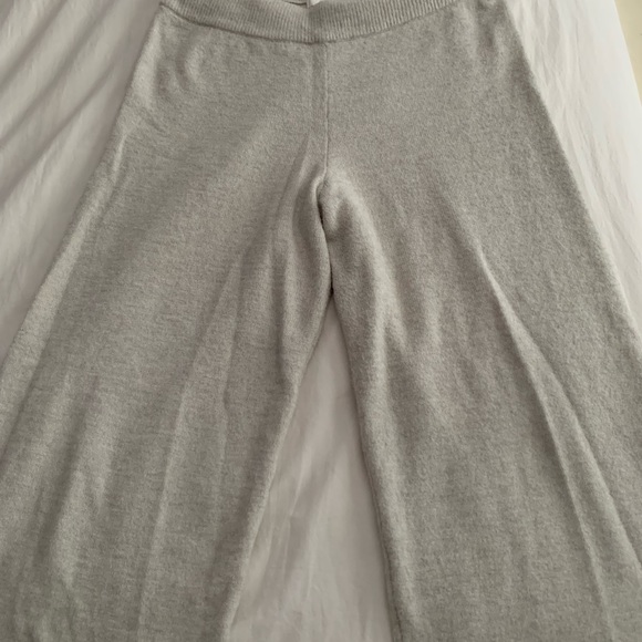 H&M Knit Pants - Picture 2 of 3